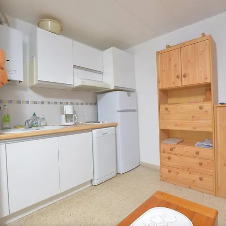Апартаменты Cop Hornier, T2 Paisible, Proche Plage, Port Royal, 4 Personnes